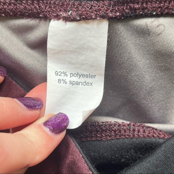 Maurices Maroon Floral In Motion Legging Size Small - Picture 8 of 11